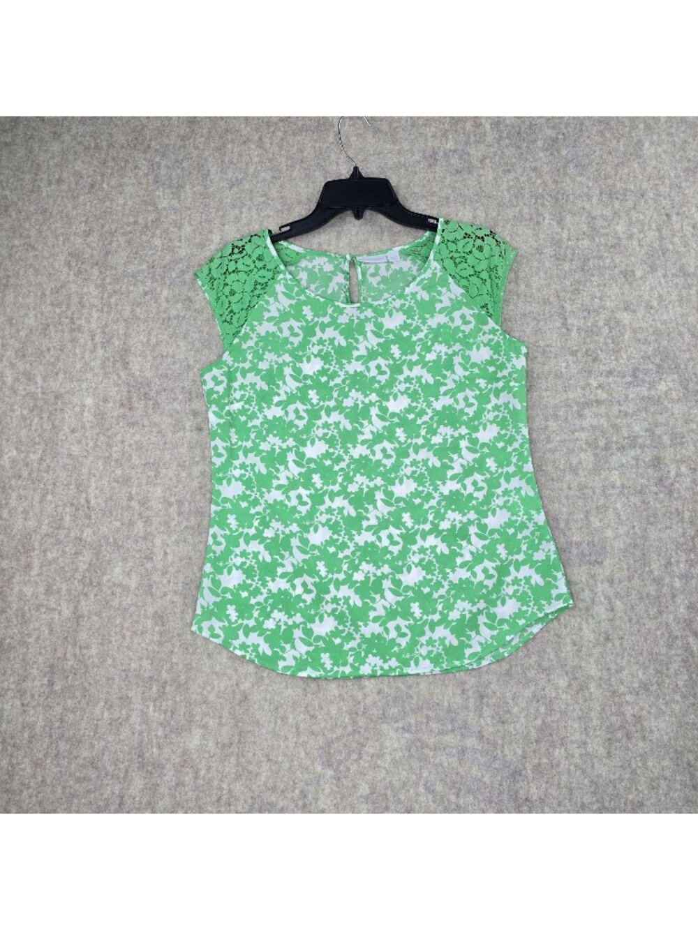 New York & Company Green Floral Lace Sleeve Top S